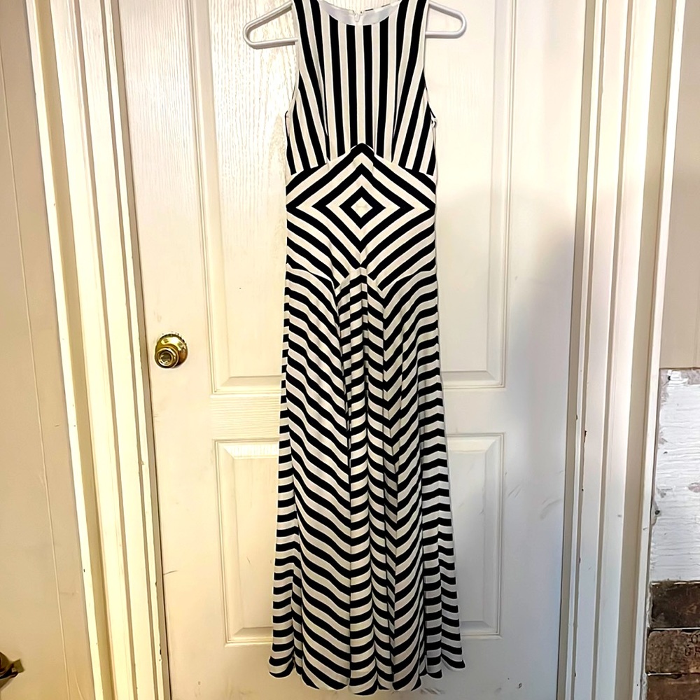 Black and white J. Crew geometric print maxi dress 00 NWT